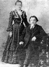 Коновалов Павел Николаевич и супруга его Мария Степановна, урожденная Дианова. 1888 г.